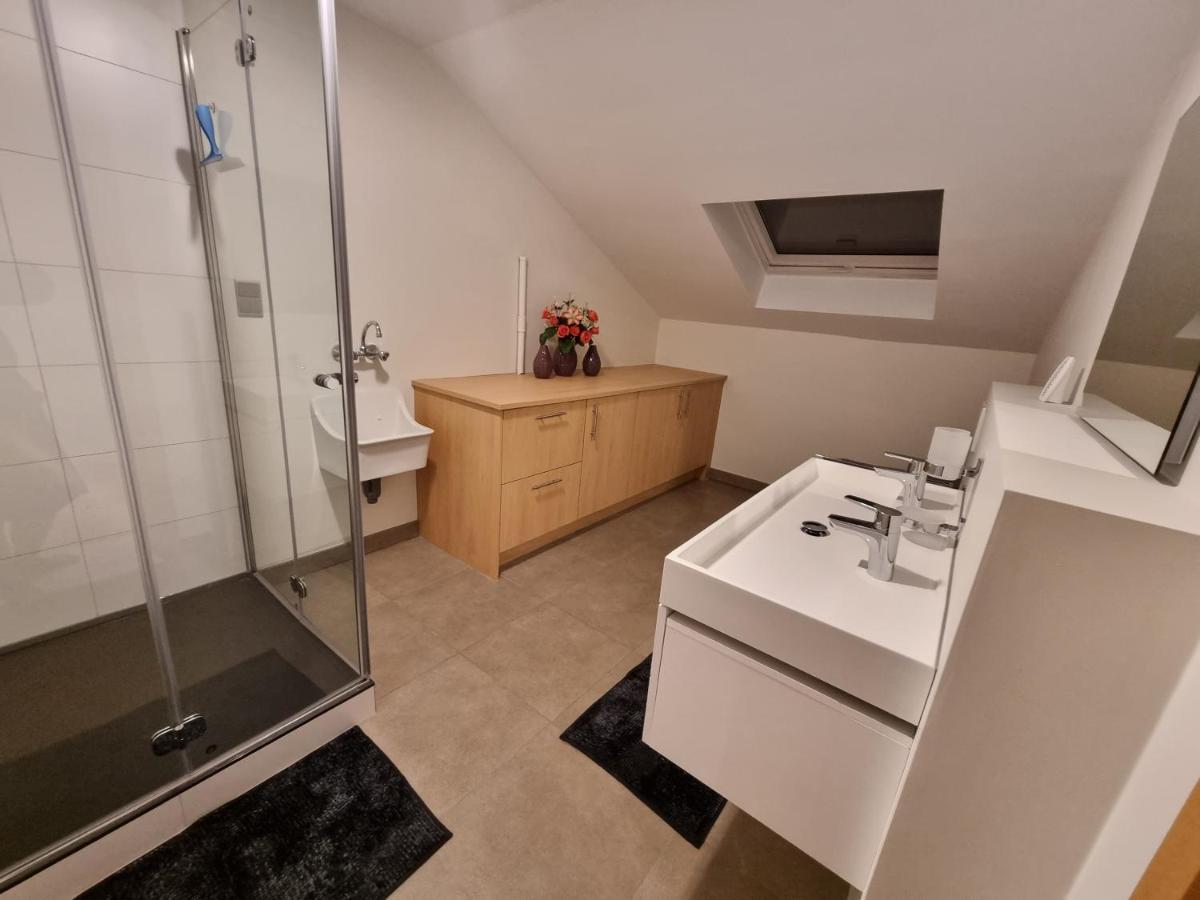Susberg 4 Apartment Pelt Bagian luar foto